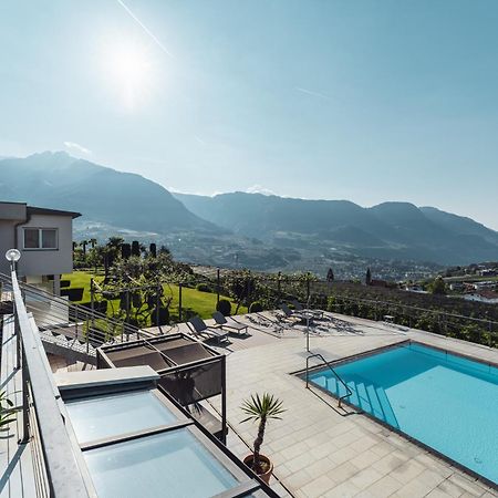 Appartement-Hotel Beatenhof Tirolo Luaran gambar
