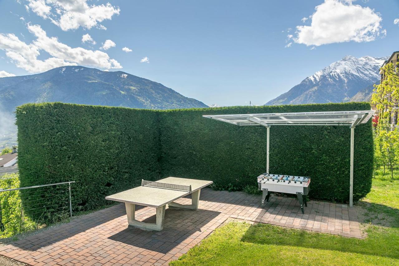Appartement-Hotel Beatenhof Tirolo Luaran gambar