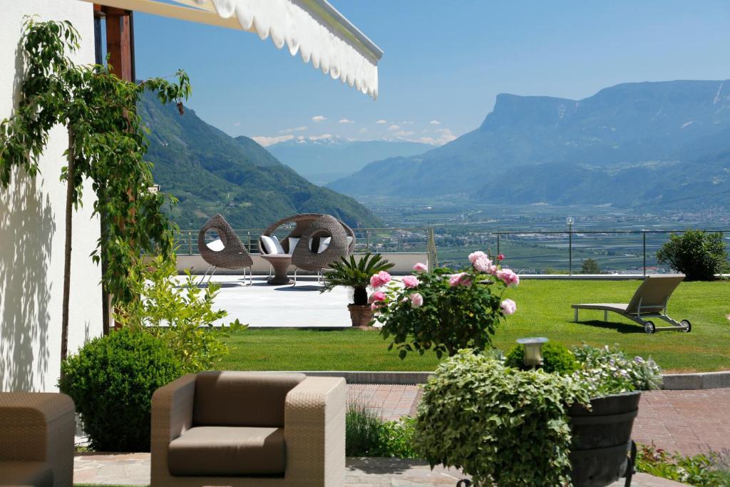 Appartement-Hotel Beatenhof Tirolo Luaran gambar