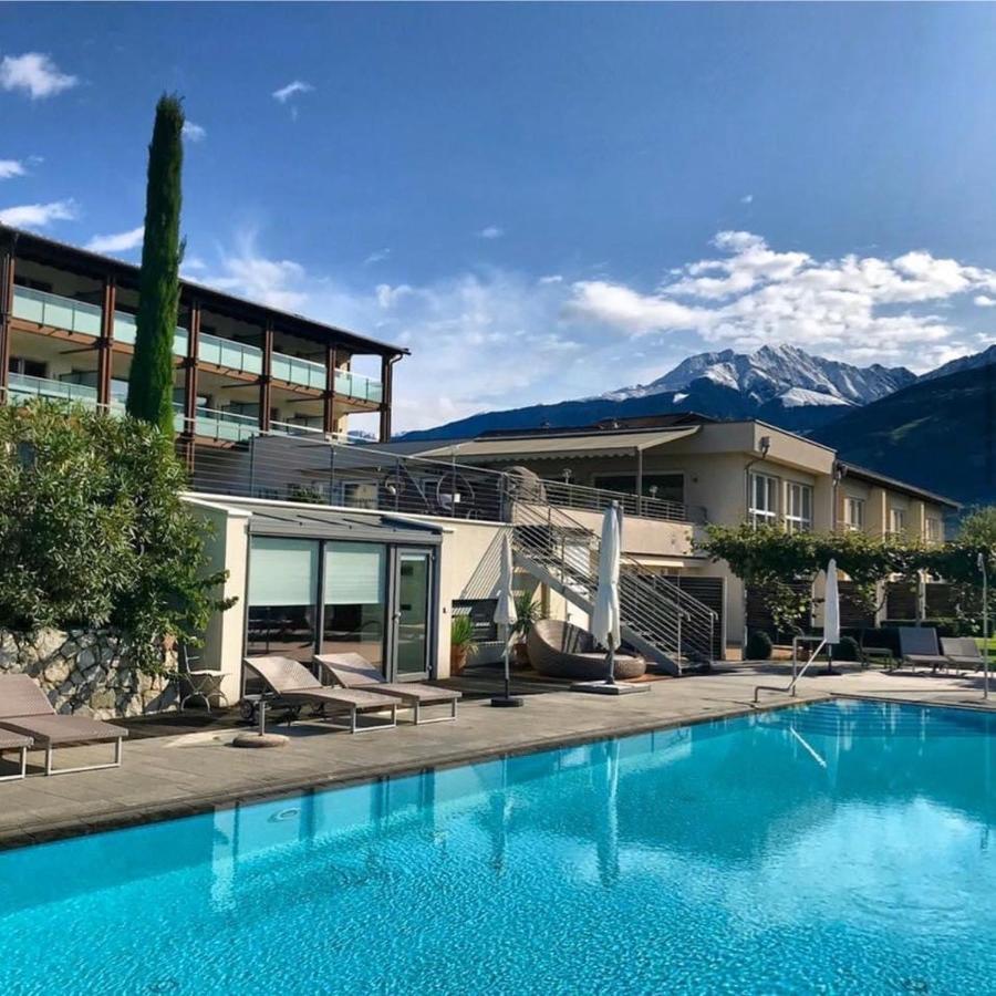 Appartement-Hotel Beatenhof Tirolo Luaran gambar